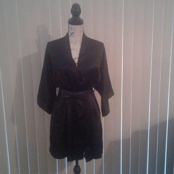 Victoria's Secret Other - Victoria's Secret Black Satin Kimono Robe Size XS